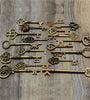 18 Vintage Skeleton Keys in Antique and Steampunk Styles - 18Pcs Old Look Key Lot Pendant Heart Bow Lock